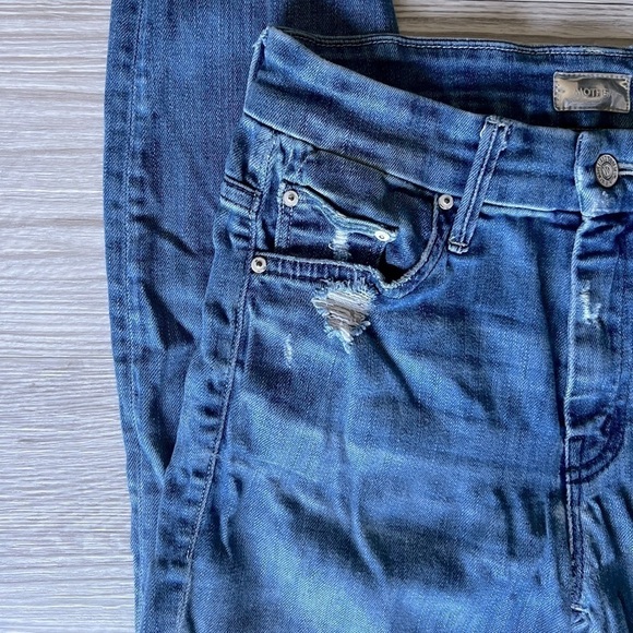 MOTHER high waisted looker graffiti girl jeans size 25 - Picture 3 of 16